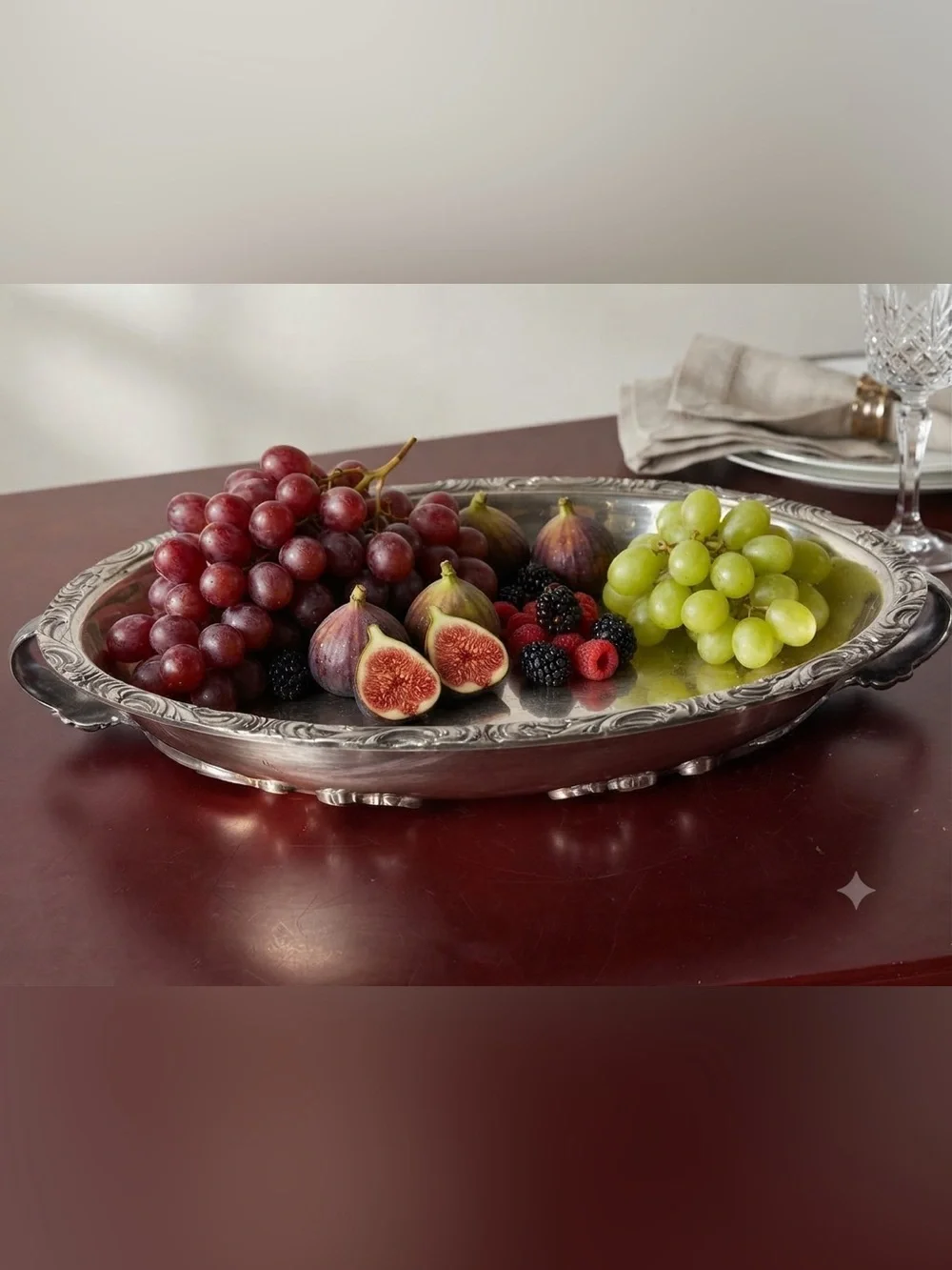 Elegant Vintage Oval Serving Tray